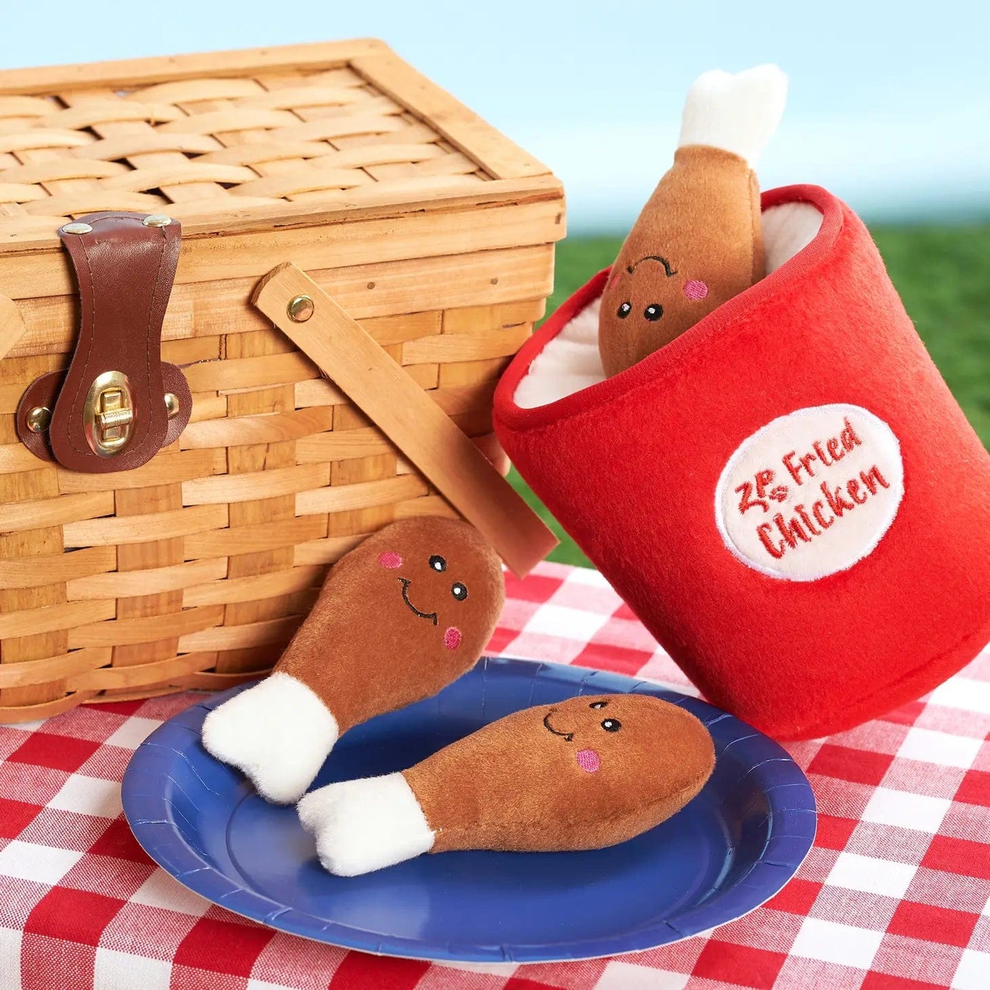 Zippy Paws Animals & Pet Supplies Zippy Burrow – Chicken Bucket
